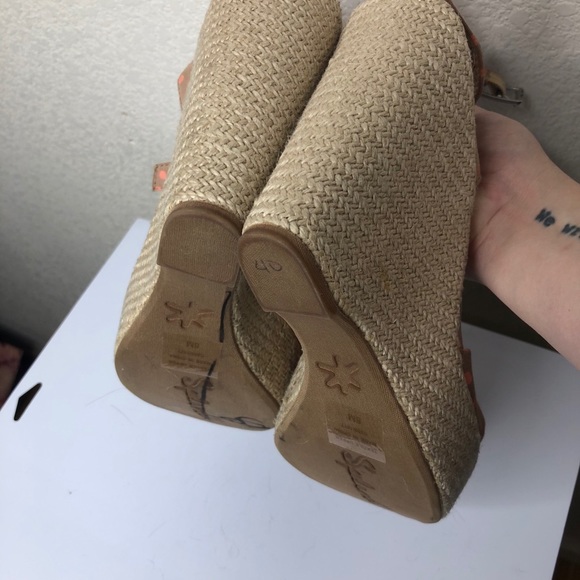 Splendid Polka Dot Espadrille Wedges - Picture 7 of 8